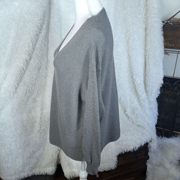 ELLA MOSS GRAY V-NECK SWEATER SZ.XL EUC - Picture 3 of 7